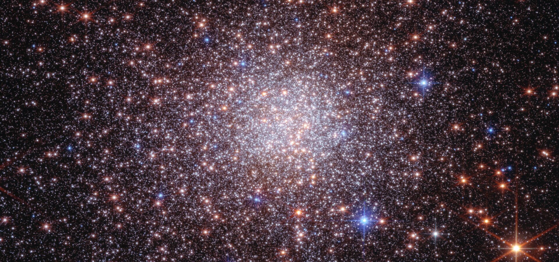 Webb and Hubble reveal history of relic of the Milky Way galaxy’s formation