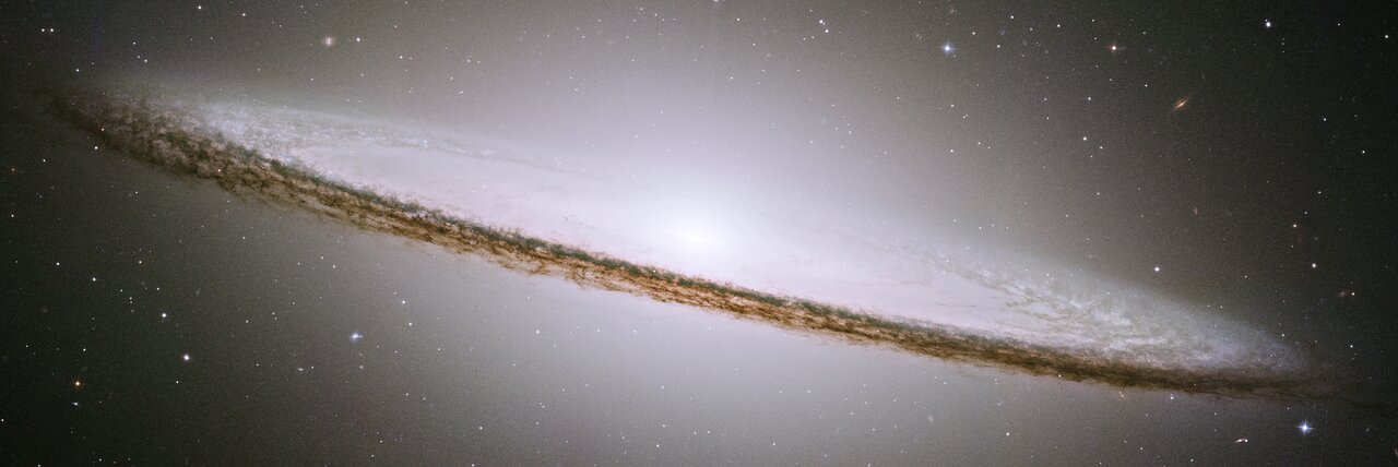 Sombrero Galaxy (HST)