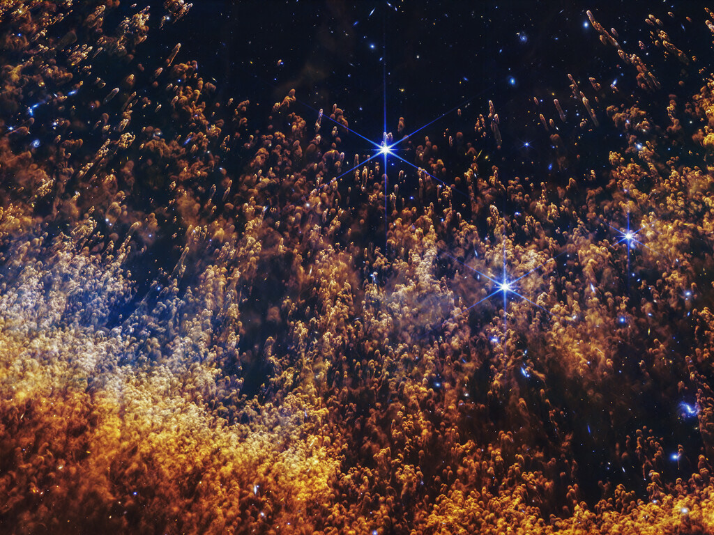 Intricacies of the Helix Nebula revealed by Webb